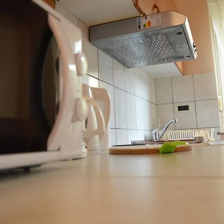 Apartment With Garden And Sea-view Ika