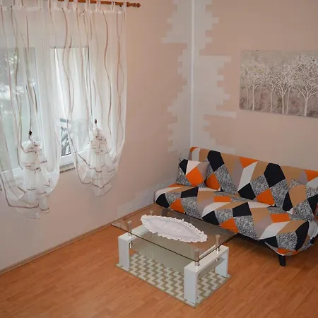 With Garden And Sea-view Apartment Ika