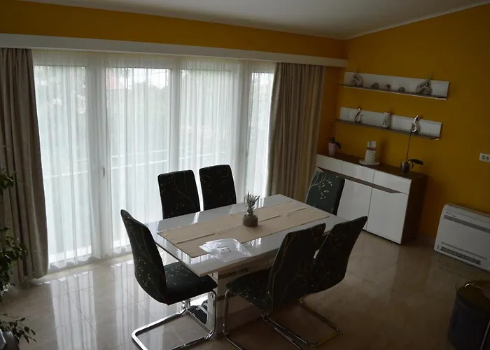 Διαμέρισμα With Garden And Sea-view Ika