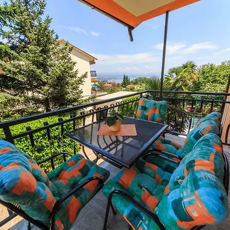 With Garden And Sea-view Appartamento *