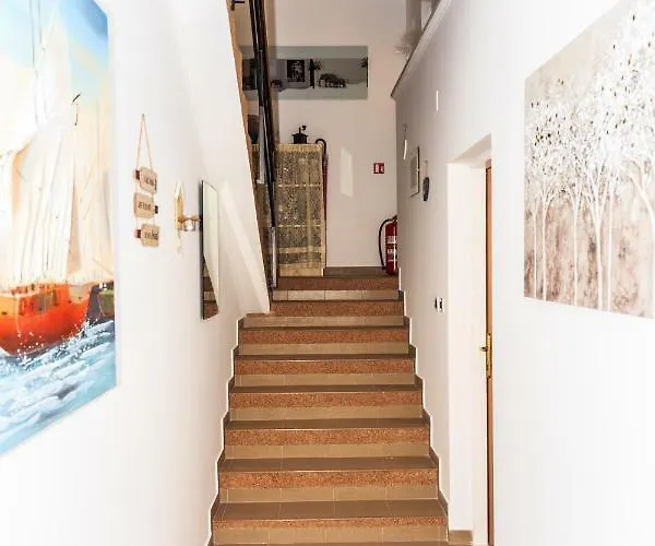 Apartament With Garden And Sea-view Ika